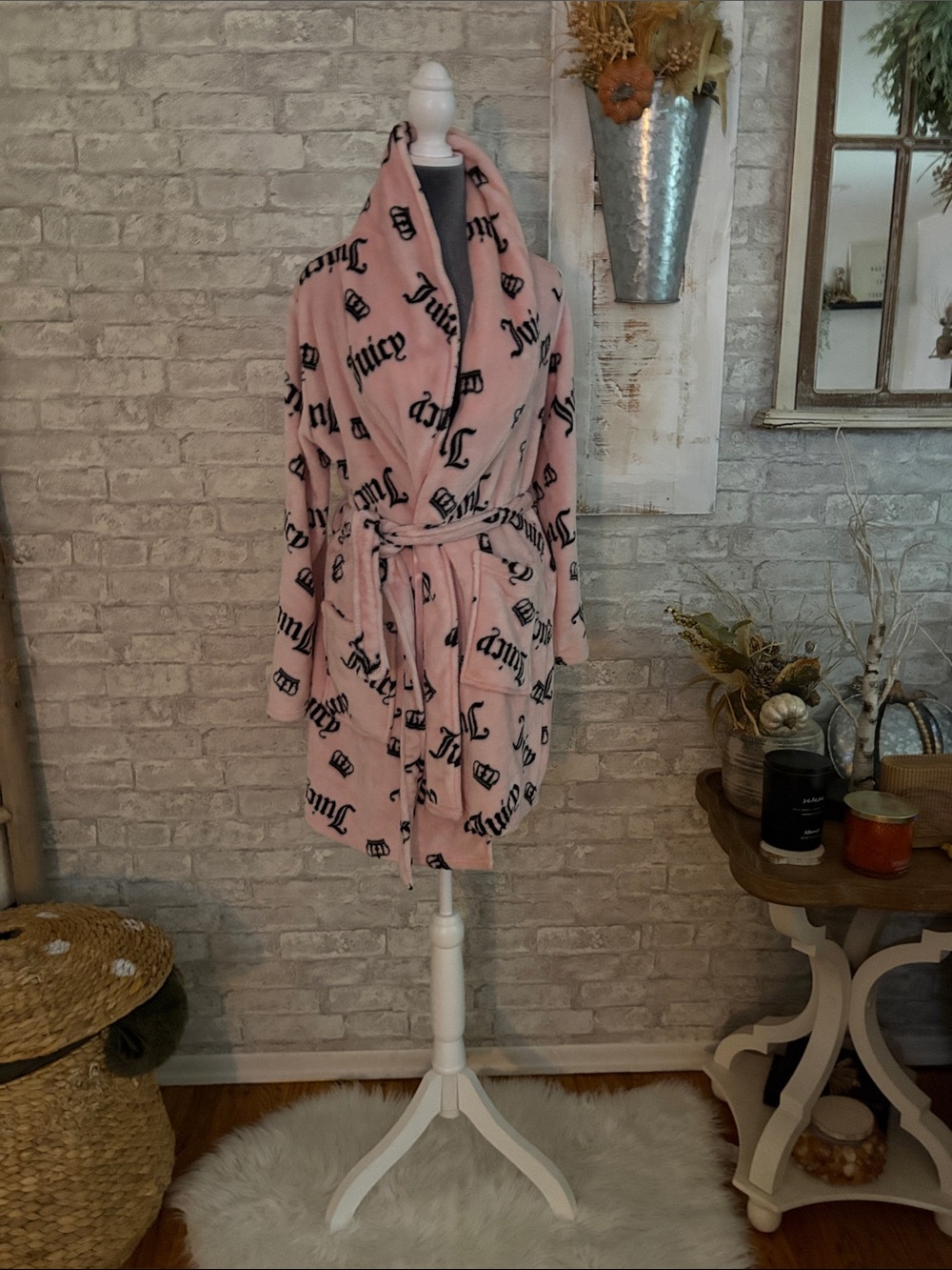 Juicy Couture Pink Black Logo Plush Robe Jacket